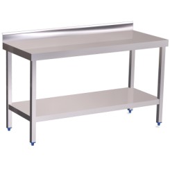 Mesa inox. Mural con entrepaño