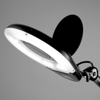 Lámpara de aumento BLACK para mesa