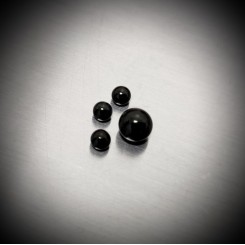 Bola Negra Rosca de Acero Quirúrgico