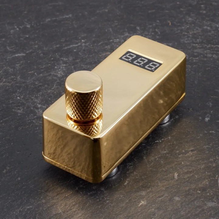 GOLD 24K DEAR CONCUBINE