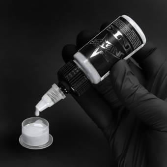 BASIC GRAY ULTRA LIGHT - UNISTAR COLORS™ Ink - 30ml