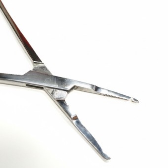 PINZA SUJECIÓN MICRODERMAL